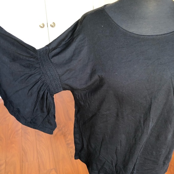 14th & Union Ruffle Sleeve Top in Black - Picture 3 of 9